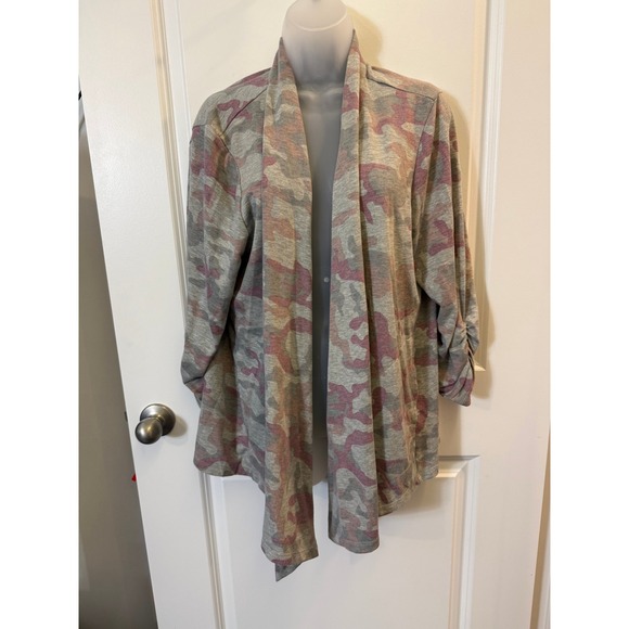 Susan Graver Lifestyle Sweaters - Susan Graver Lifestyle Pink Grey Camo Ruched Sleeve‎ Cardigan XL Petite